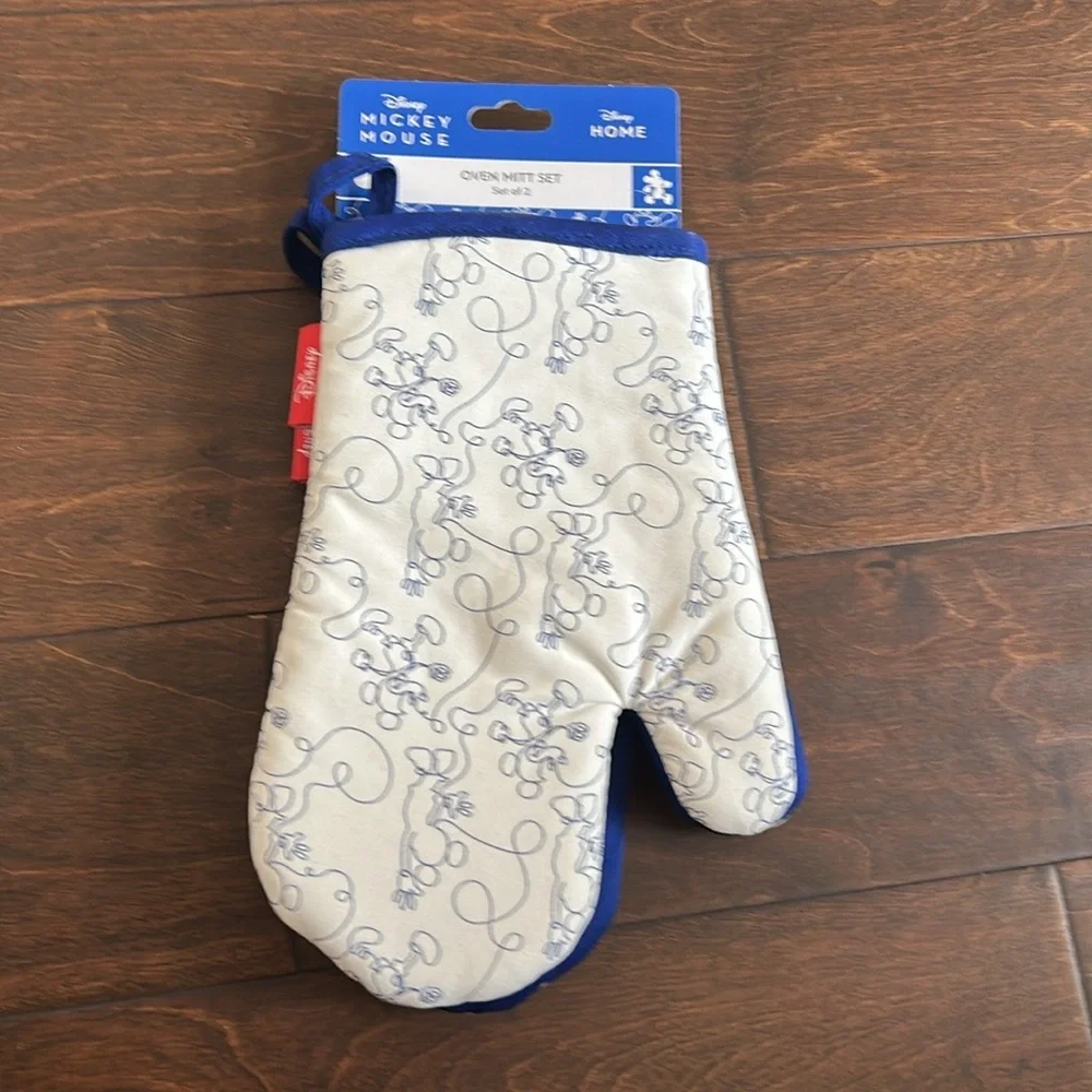 Disney Mickey Mouse Set Of 2 Mittens New Blue White